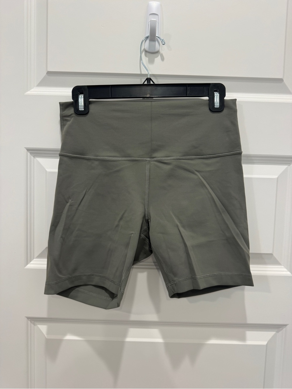 lululemon athletica align 6 in inseam Olive Bike Shorts — High-Rise